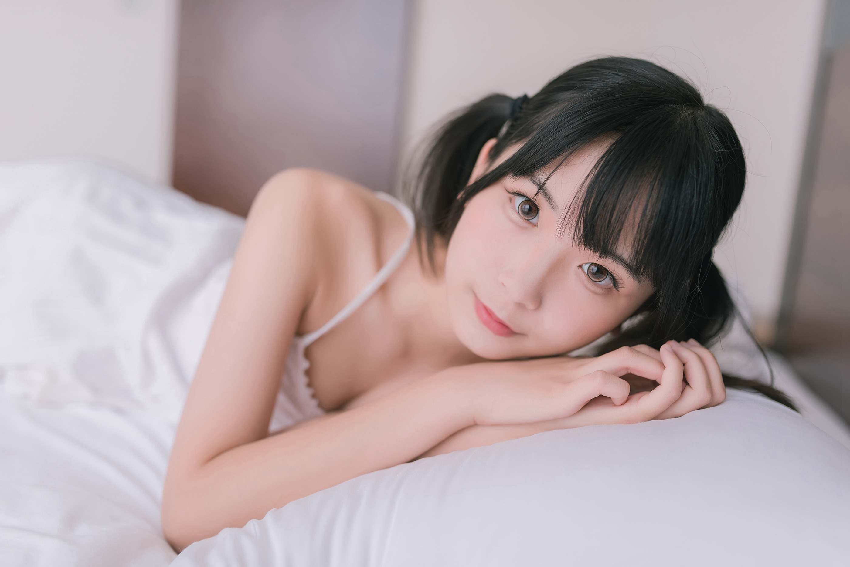 图片[1]-风之领域 – NO.082 白色的睡衣裙 [47P]-XikXak
